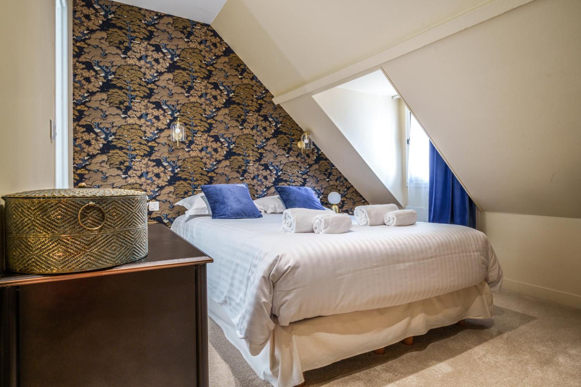 The Originals Boutique, Hotel Le George , Loches Exterior photo